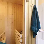 Holiday home Reetdachhaus Moin-moin *