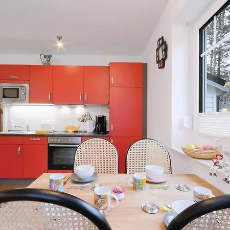 Reetdachhaus Moin-moin Tatil Evi
