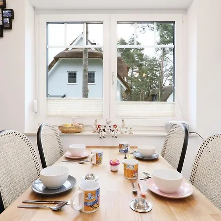 Reetdachhaus Moin-moin Vakantiehuis *