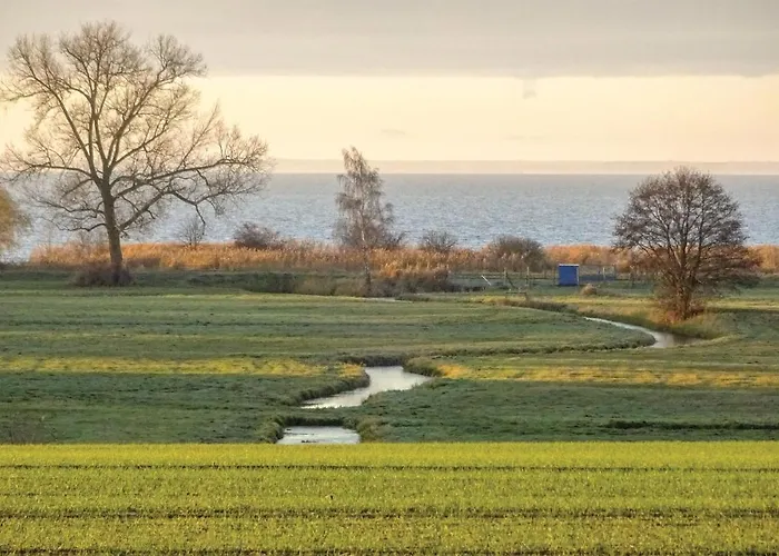 Reetdachhaus Moin-moin Tatil Evi *