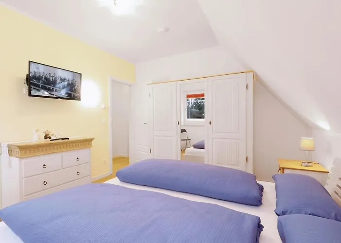 Reetdachhaus Moin-moin Tatil Evi